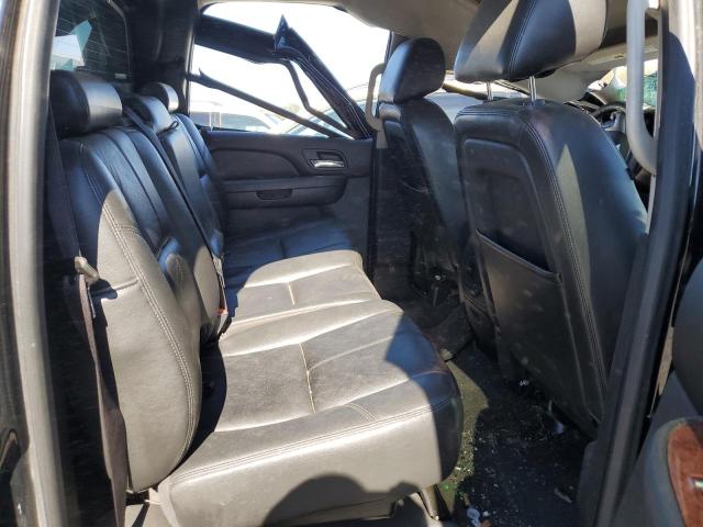Photo 10 from auction – 2013 CHEVROLET AVALANCHE with VIN 3GNTKFE78DG229177