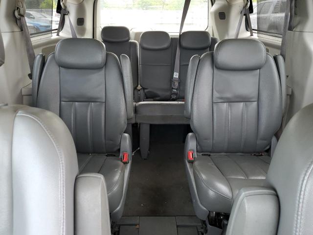 Photo 10 from auction – 2010 CHRYSLER TOWN & COU with VIN 2A4RR5D19AR187723