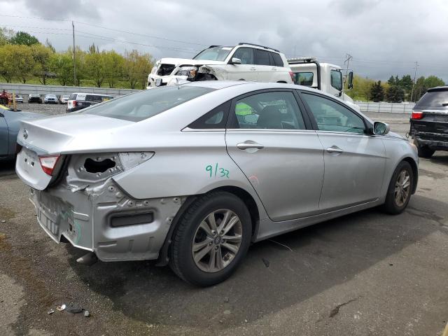 Photo 3 from auction – 2013 HYUNDAI SONATA GLS with VIN 5NPEB4AC6DH762273