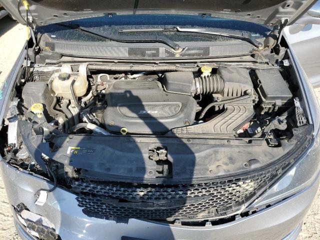 Photo 12 from auction – 2018 CHRYSLER PACIFICA L with VIN 2C4RC1GG4JR233166