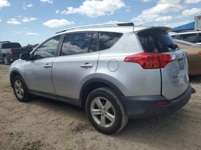 Photo 2 from auction – 2013 TOYOTA RAV4 XLE with VIN JTMWFREV8DD012302