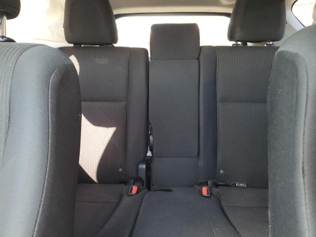Photo 10 from auction – 2016 TOYOTA RAV4 LE with VIN JTMBFREV5GJ052003