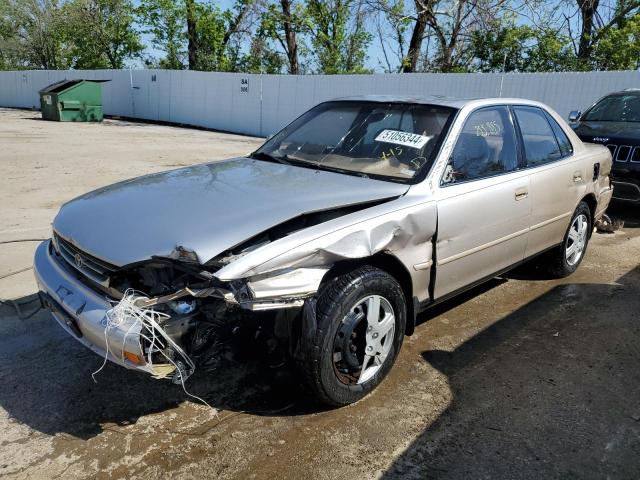 TOYOTA CAMRY LE 1995 with VIN 4T1GK12E4SU081955 - Photo from auction