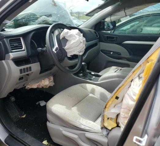 Photo 7 from auction – 2015 TOYOTA HIGHLANDER with VIN 5TDZARFH2FS011691
