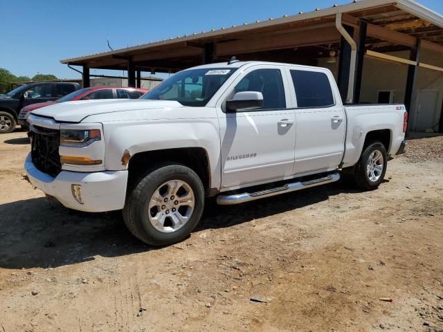 CHEVROLET SILVERADO 2018 with VIN 3GCUKREC6JG598465 - Photo from auction