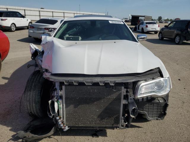 Photo 5 from auction – 2019 CHRYSLER 300 LIMITE with VIN 2C3CCAEG9KH577600
