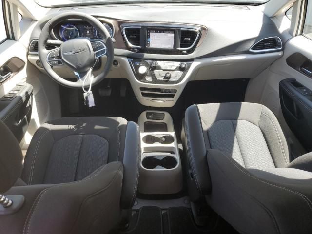 Photo 8 from auction – 2023 CHRYSLER VOYAGER LX with VIN 2C4RC1CG9PR596092