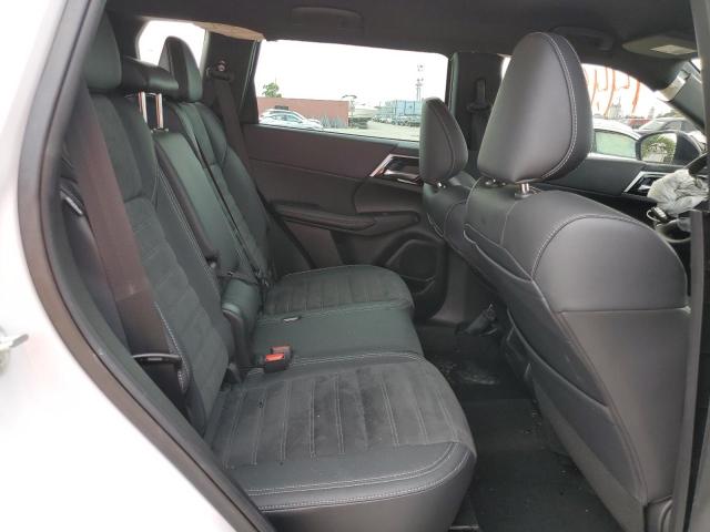 Photo 11 from auction – 2023 MITSUBISHI OUTLANDER with VIN JA4J4UA84PZ044796