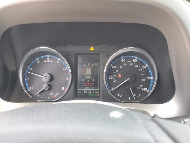 Photo 9 from auction – 2017 TOYOTA RAV4 LIMIT with VIN 2T3DFREV7HW602779