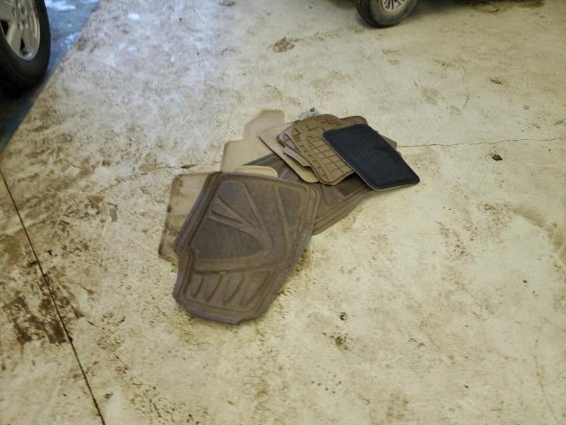 Photo 13 from auction – 2008 FORD ESCAPE with VIN 1FMCU03Z48KE46644