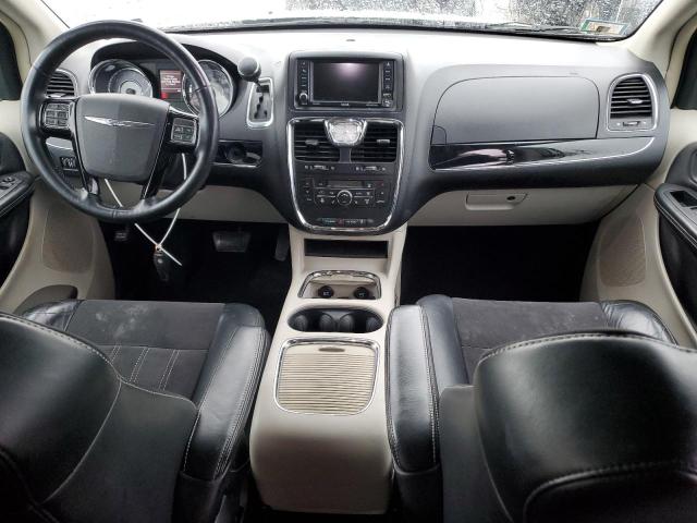 Photo 8 from auction – 2014 CHRYSLER TOWN & COU with VIN 2C4RC1CG2ER192046