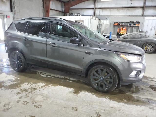 Photo 4 from auction – 2017 FORD ESCAPE SE with VIN 1FMCU0G97HUD35441