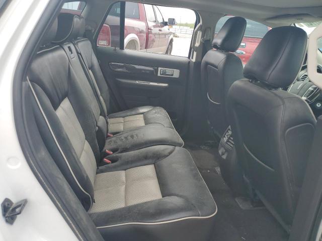 Photo 10 from auction – 2009 LINCOLN MKX with VIN 2LMDU68C99BJ02304