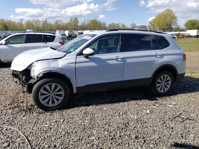 VOLKSWAGEN TIGUAN SE 2019 with VIN 3VV2B7AX2KM020081 - Photo from auction