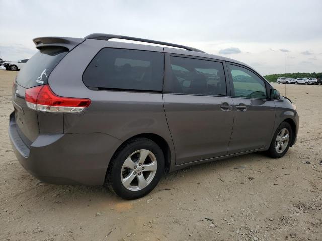 Photo 3 from auction – 2013 TOYOTA SIENNA LE with VIN 5TDKK3DC7DS390719