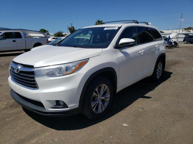 Снимка 1 от търг – 2015 TOYOTA HIGHLANDER с VIN 5TDBKRFH2FS087233