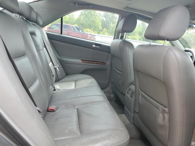 Photo 10 from auction – 2005 TOYOTA CAMRY LE with VIN 4T1BF32K85U601045