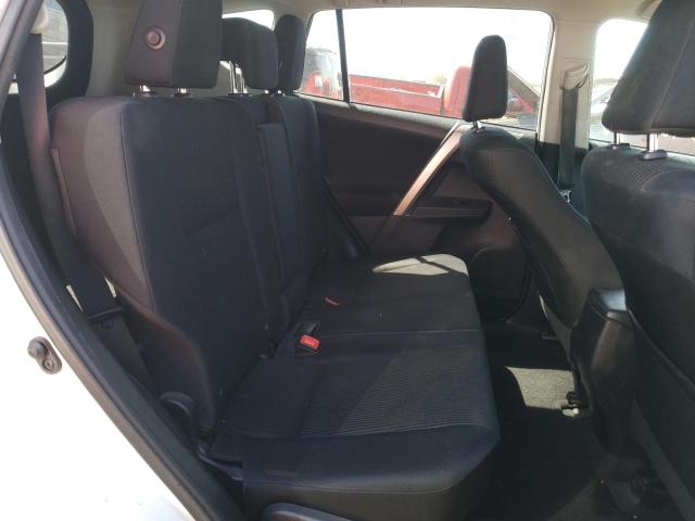 Photo 10 from auction – 2015 TOYOTA RAV4 LE with VIN 2T3BFREV0FW299462