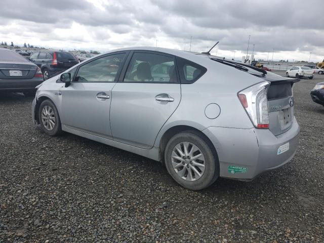 Photo 2 from auction – 2015 TOYOTA PRIUS PLUG with VIN JTDKN3DP8F3073630