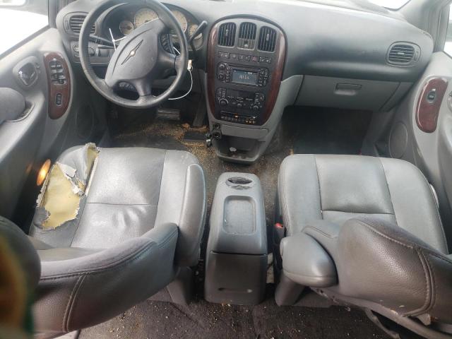 Photo 8 from auction – 2004 CHRYSLER TOWN & COU with VIN 2C8GP64L54R509867