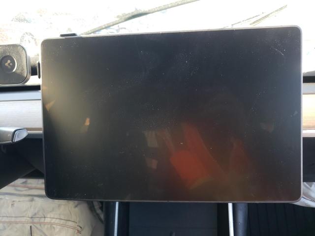 Photo 9 from auction – 2020 TESLA MODEL 3 with VIN 5YJ3E1EA3LF736491