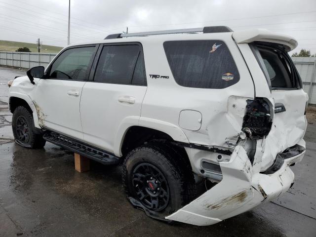 Photo 2 from auction – 2016 TOYOTA 4RUNNER SR with VIN JTEBU5JR1G5289499