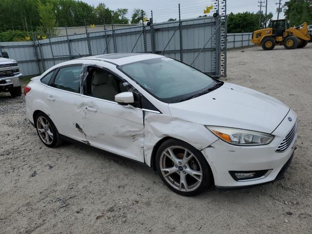 Photo 4 from auction – 2016 FORD FOCUS TITA with VIN 1FADP3J21GL335264