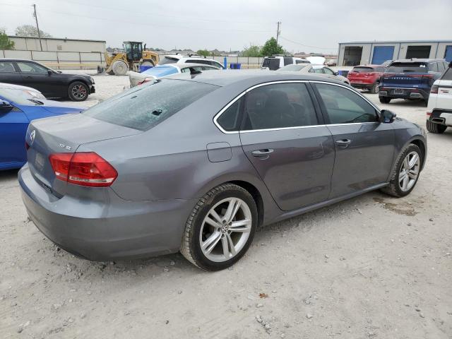 Photo 3 from auction – 2015 VOLKSWAGEN PASSAT SE with VIN 1VWBV7A33FC043490