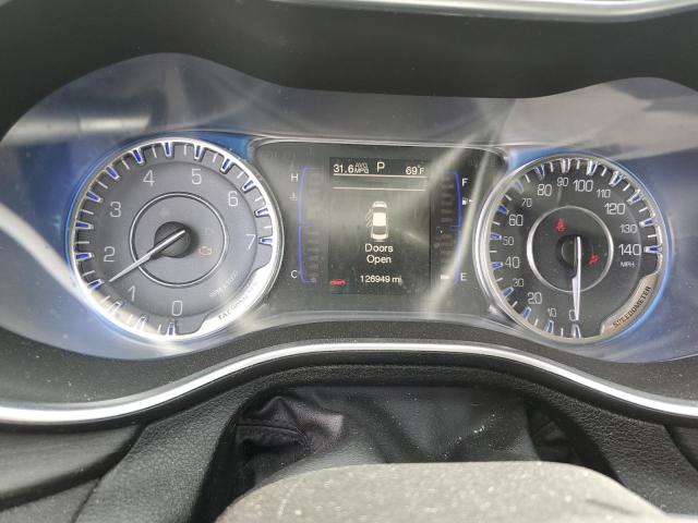 Photo 9 from auction – 2015 CHRYSLER 200 LIMITE with VIN 1C3CCCAB3FN758484