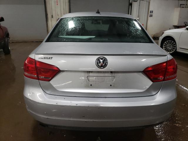 Photo 6 from auction – 2014 VOLKSWAGEN PASSAT S with VIN 1VWAP7A34EC019087