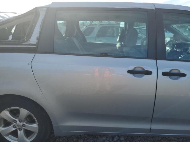 Photo 10 from auction – 2015 TOYOTA SIENNA with VIN 5TDZK3DC6FS625001