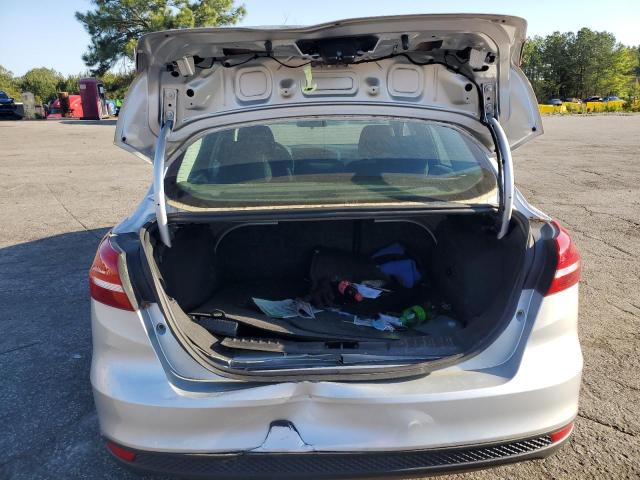 Photo 6 from auction – 2015 FORD FOCUS S with VIN 1FADP3E24FL280477