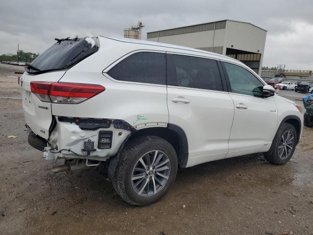 Photo 3 from auction – 2017 TOYOTA HIGHLANDER with VIN 5TDJGRFH1HS026942