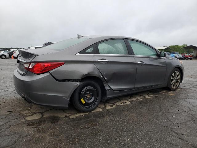 Photo 3 from auction – 2013 HYUNDAI SONATA SE with VIN 5NPEC4AB3DH652432