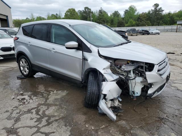 Photo 4 from auction – 2017 FORD ESCAPE SE with VIN 1FMCU9GD1HUD94431