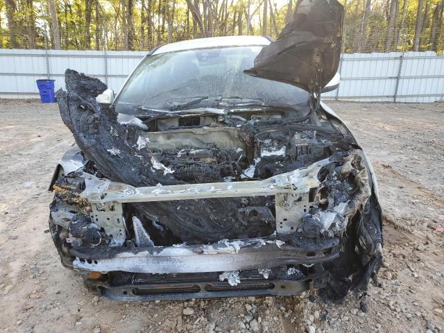 Photo 5 from auction – 2016 VOLVO XC60 T5 with VIN YV440MDJ6G2817920