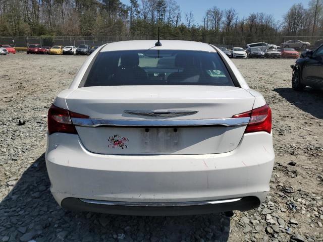 Photo 6 from auction – 2013 CHRYSLER 200 TOURIN with VIN 1C3CCBBB0DN760988