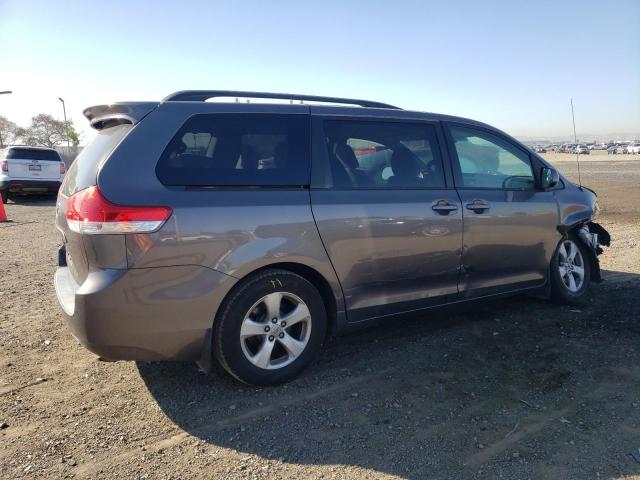 Photo 3 from auction – 2012 TOYOTA SIENNA LE with VIN 5TDKK3DC1CS277802