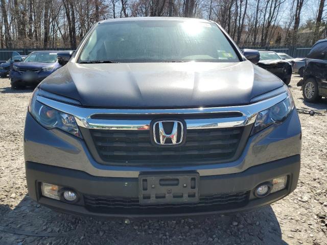 Photo 5 from auction – 2017 HONDA RIDGELINE with VIN 5FPYK3F53HB028946