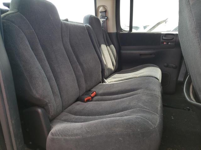 Photo 10 from auction – 2002 DODGE DAKOTA QUA with VIN 1B7HL38N62S569437