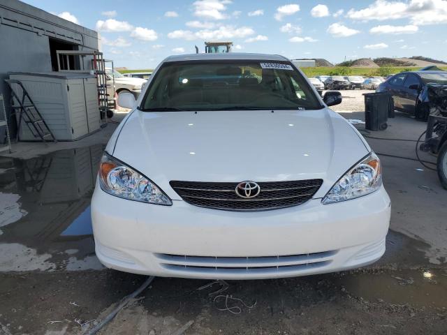 Photo 5 from auction – 2002 TOYOTA CAMRY LE with VIN 4T1BE32K42U501314