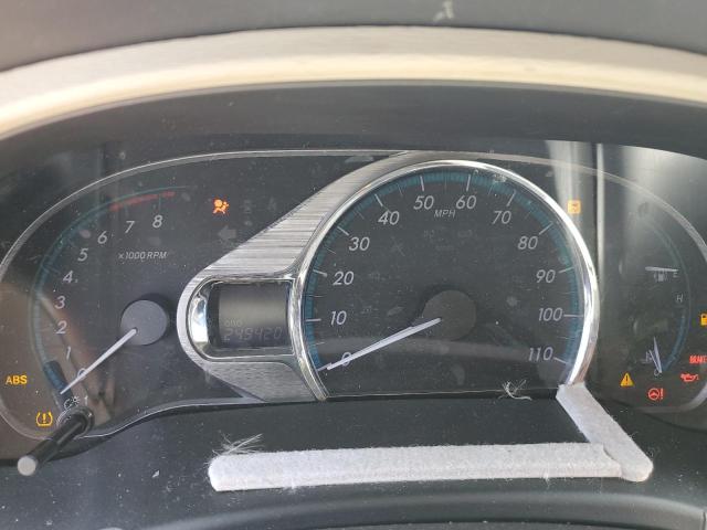 Photo 9 from auction – 2011 TOYOTA SIENNA XLE with VIN 5TDYK3DC0BS098711