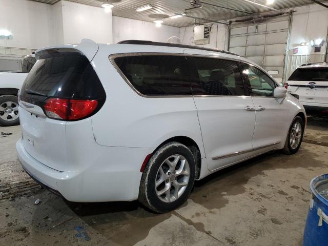Photo 3 from auction – 2017 CHRYSLER PACIFICA T with VIN 2C4RC1BG7HR810452