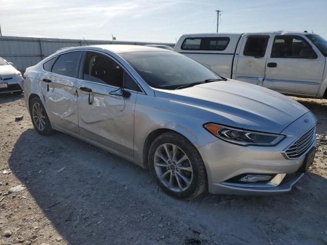 Photo 4 from auction – 2017 FORD FUSION SE with VIN 3FA6P0HD7HR193987