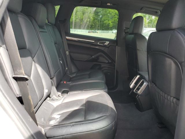 Photo 11 from auction – 2016 PORSCHE CAYENNE with VIN WP1AA2A26GKA37886