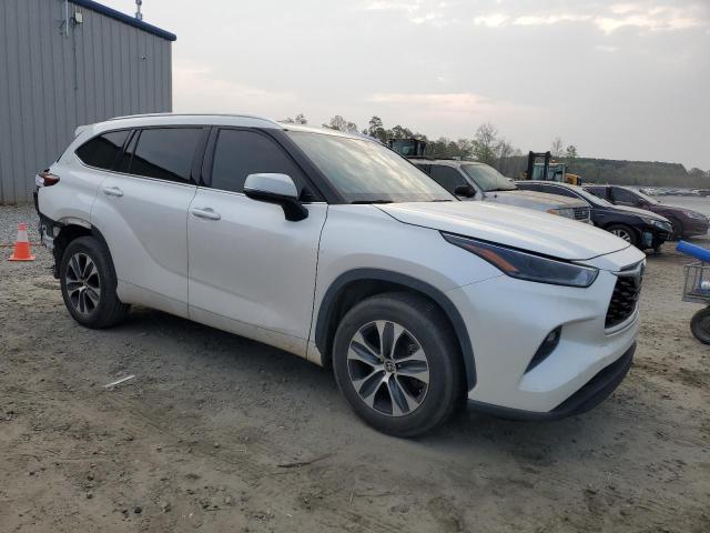 Photo 4 from auction – 2021 TOYOTA HIGHLANDER with VIN 5TDGZRAH4MS042865