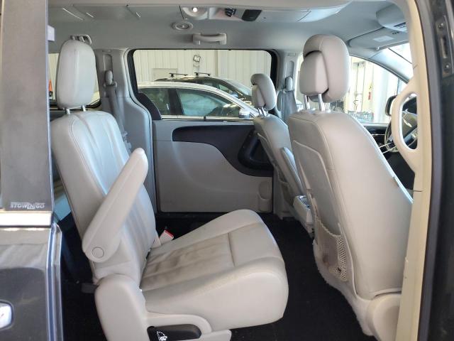 Photo 11 from auction – 2012 CHRYSLER TOWN & COU with VIN 2C4RC1CG9CR346037