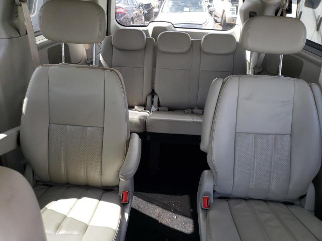 Photo 10 from auction – 2010 CHRYSLER TOWN & COU with VIN 2A4RR8D19AR386501