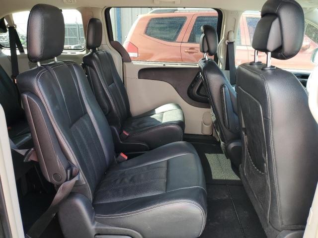 Photo 11 from auction – 2013 CHRYSLER TOWN & COU with VIN 2C4RC1CG0DR711254