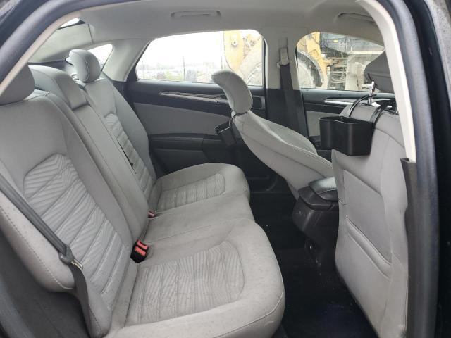 Photo 10 from auction – 2016 FORD FUSION S with VIN 3FA6P0G78GR292599